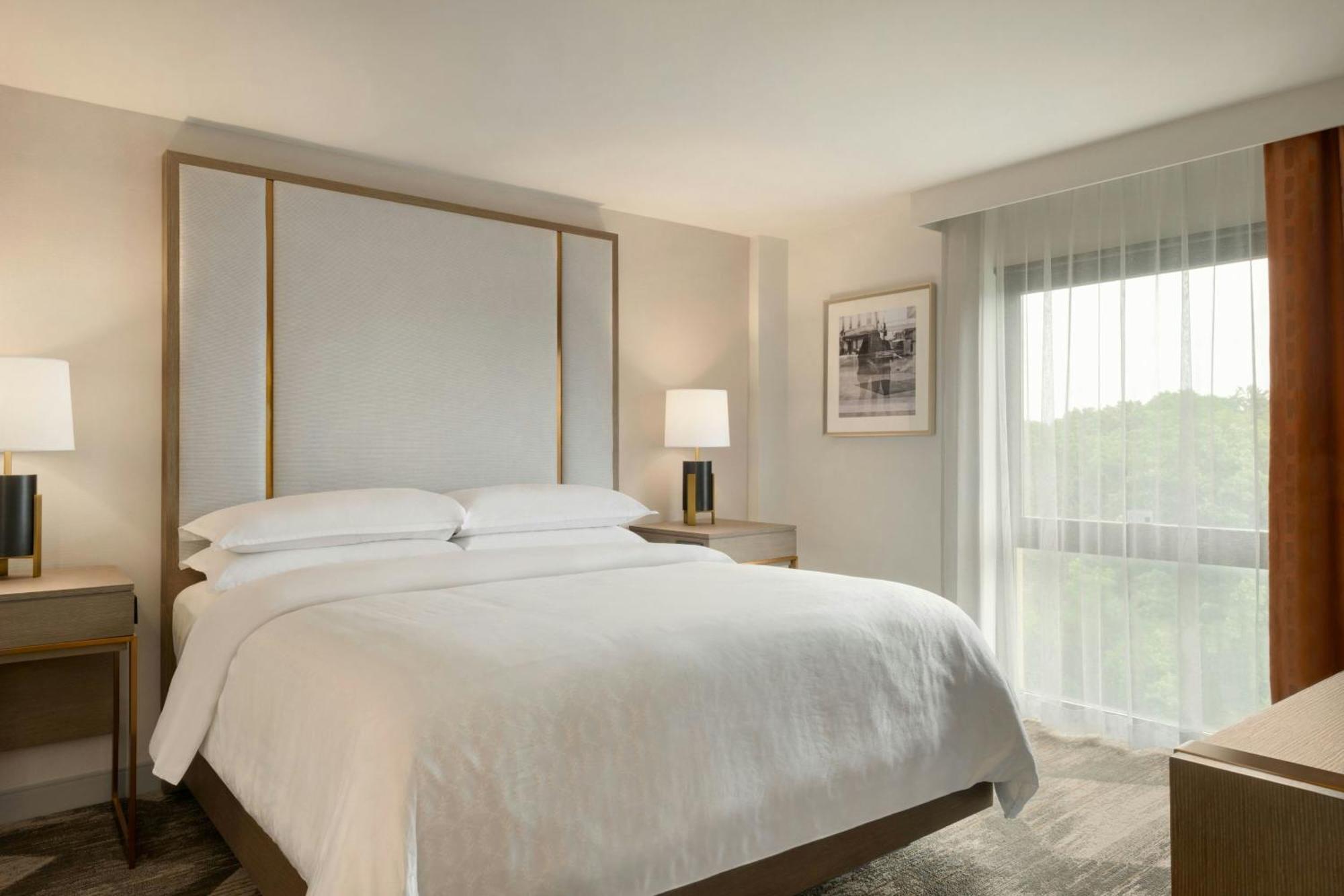 Hotel Marriott South Madison