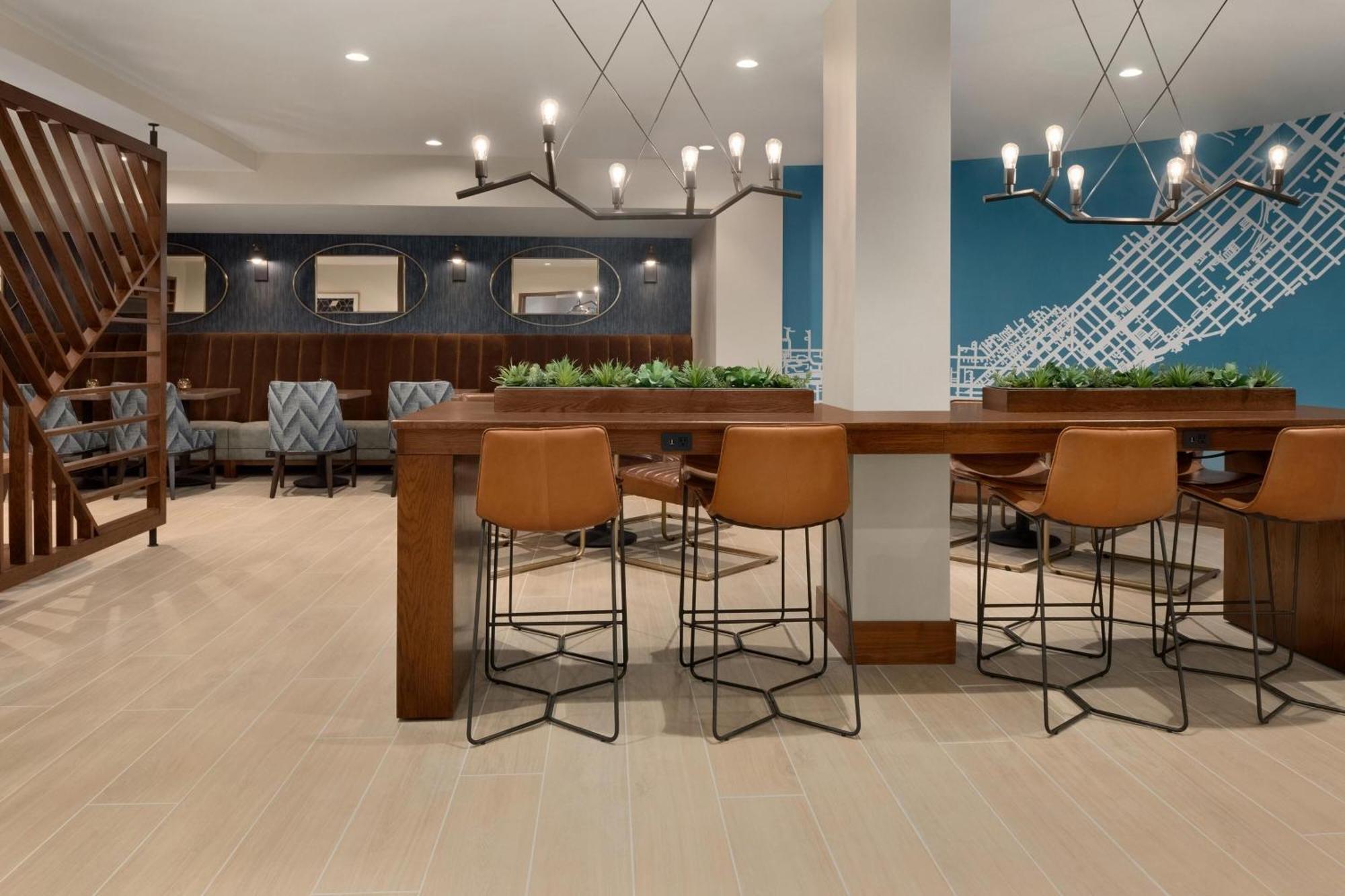 Hotel Marriott South Madison
