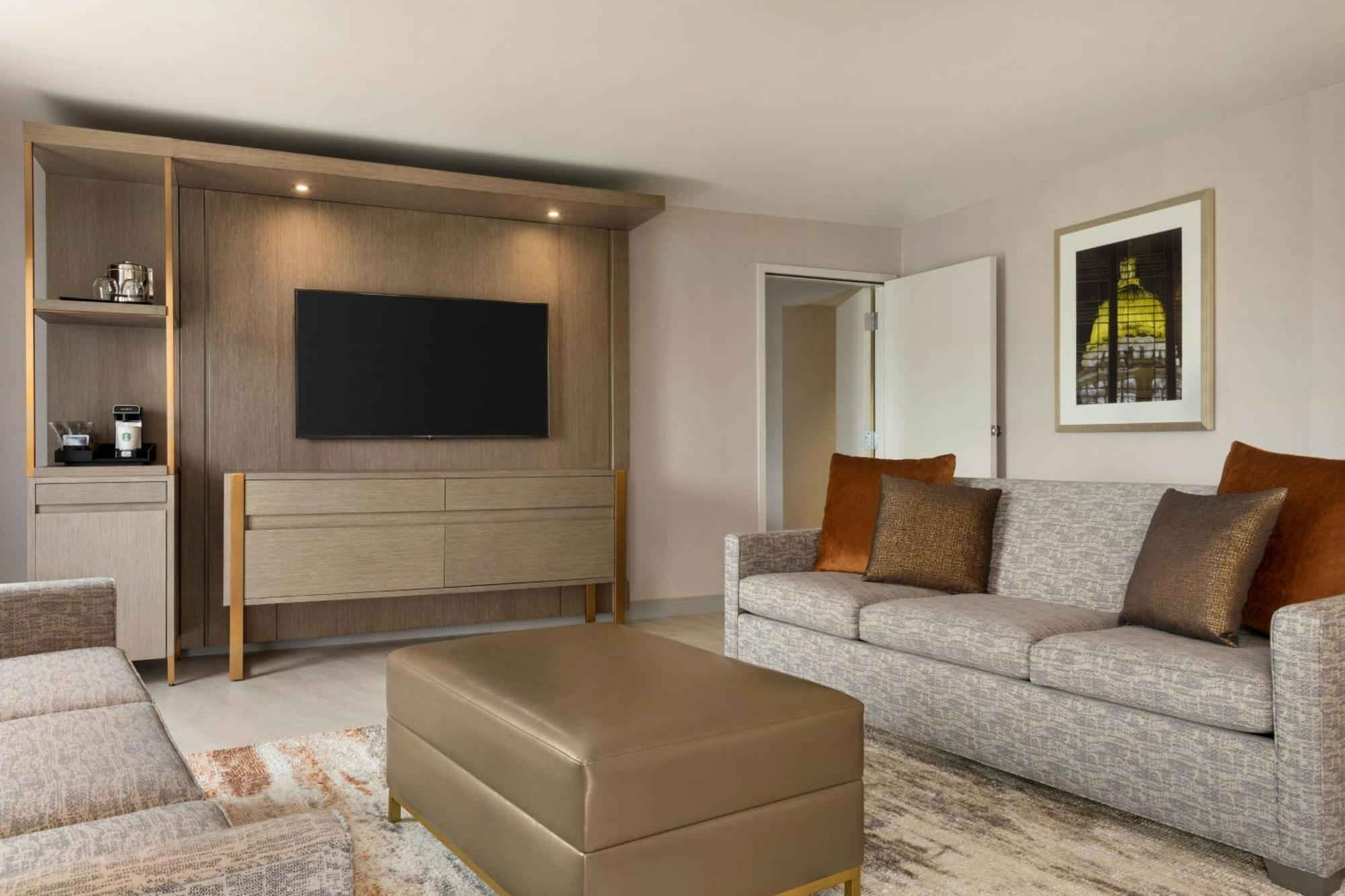 Hotel Marriott South 4*